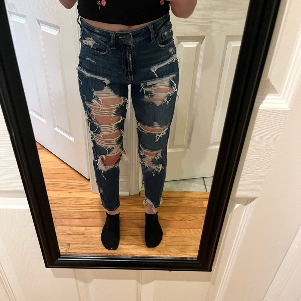 American Eagle Mom jean